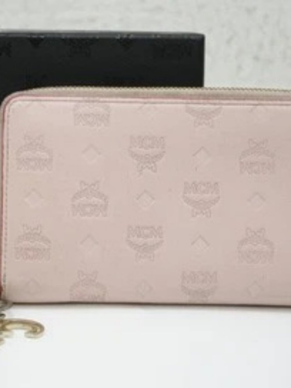 MCM Klara Zip Wallet in Monogram Leather with Charms - Light Pink *READ*